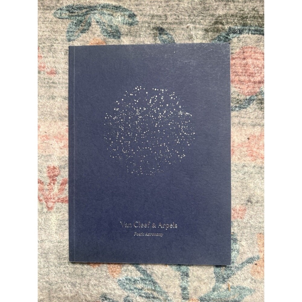 Van Cleef & Arpels Poetic Astronomy Catalog - Picture 4 of 4